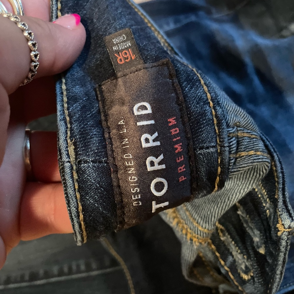 Torrid Jeans - Picture 3 of 5